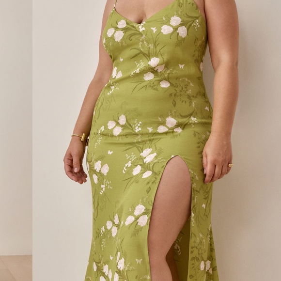 Reformation Crimini Dress, size 6, color Desiree - Picture 4 of 9